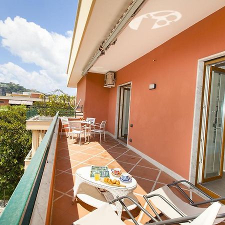 Amore Rentals - Casa Katia Sorrento Esterno foto